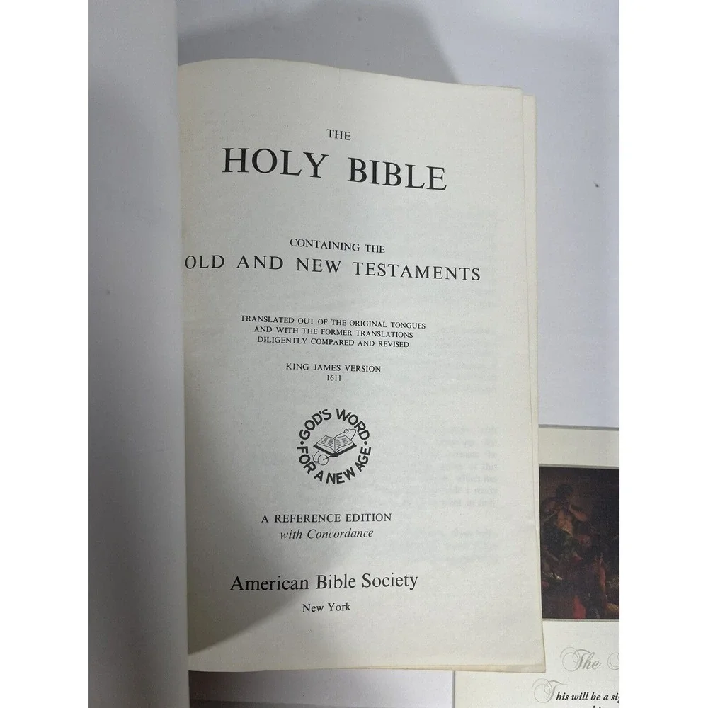 Holy Bible Reference Edition King James Version w/ Concordance + Bonus Religious